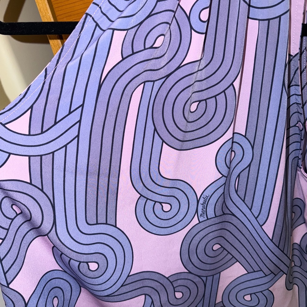 Manuhealii Purple Swirl Patterned Top - Picture 5 of 5